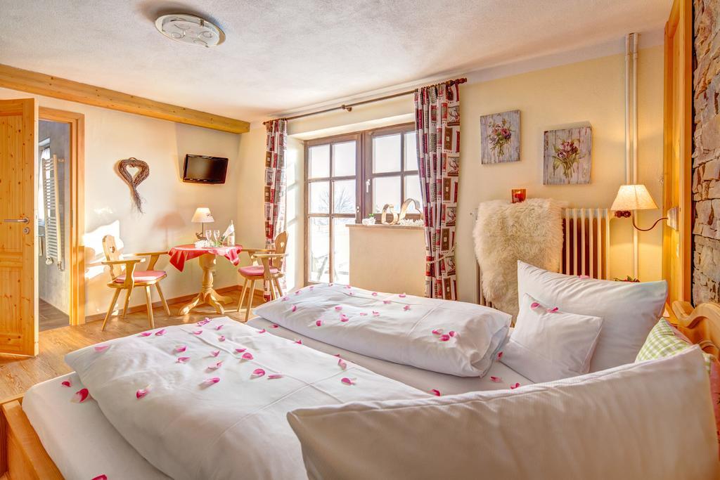فندق سيهوتل هارتونغ&فيرينابارتيمنتس Füssen المظهر الخارجي الصورة